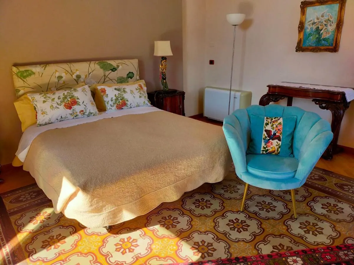 Crociferi B&B Catania Bed & Breakfast