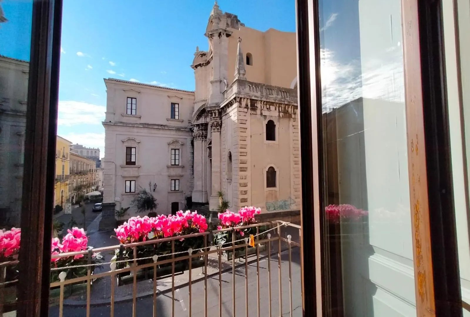 *** Bed & Breakfast Crociferi B&B Catania Italy